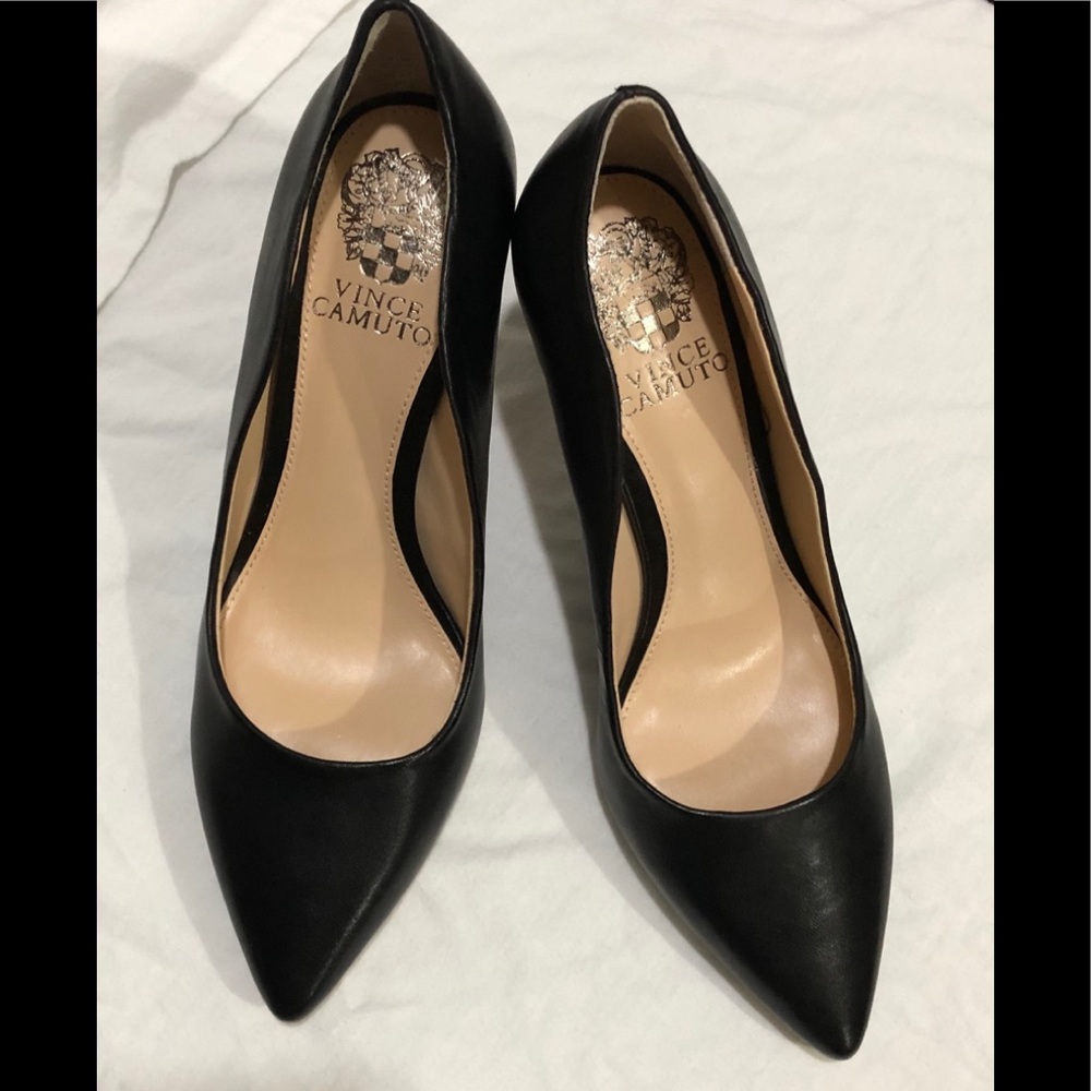 Vince Camuto Leather Jaynita Heel 🖤 - Picture 7 of 8